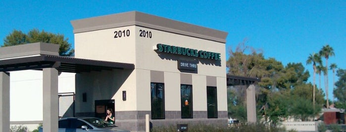 Starbucks is one of Locais curtidos por Patrick.