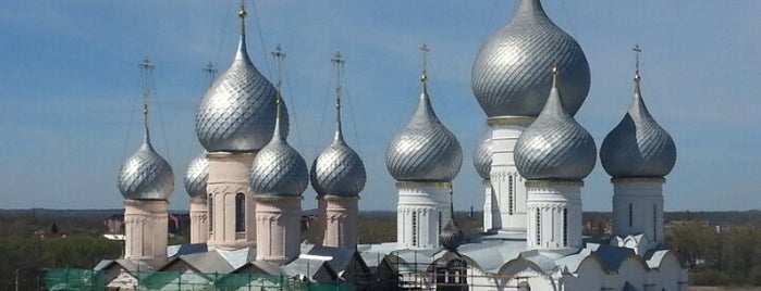 Ростовский кремль is one of ЕЗДА:.