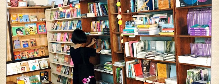 ร้านหนังสือเล็กๆ ที่รัก is one of ร้านหนังสืออิสระ Thai Independent Bookstores.