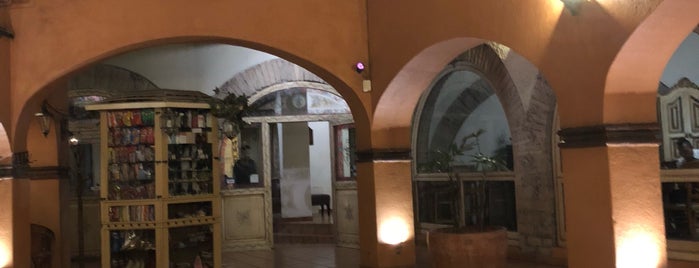 Hotel La Abadía is one of Guanajuato.