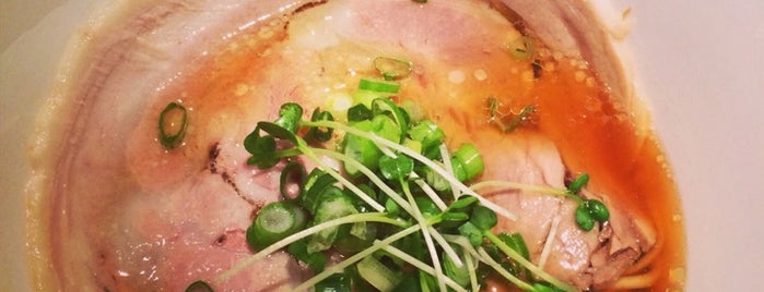 The most deserted Ramen-Bar in the world is one of ラーメン6.