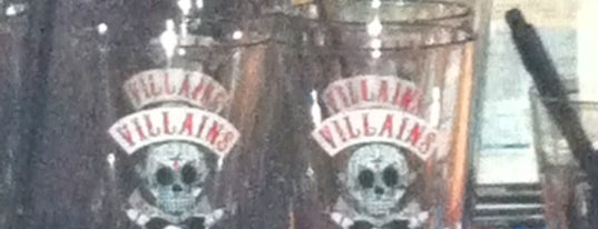 Villains Bar & Grill is one of Locais salvos de N.