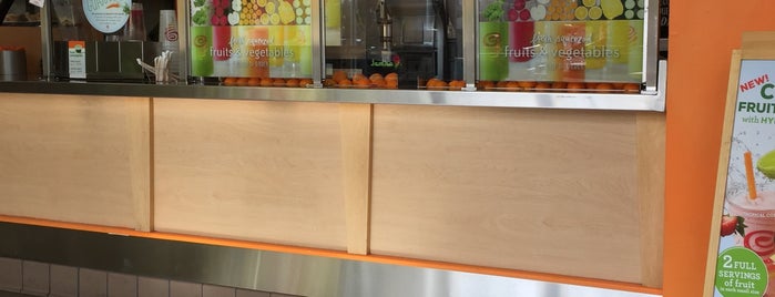 Jamba Juice is one of Erin’s Liked Places.