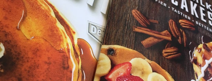 Denny's is one of Danika 님이 좋아한 장소.