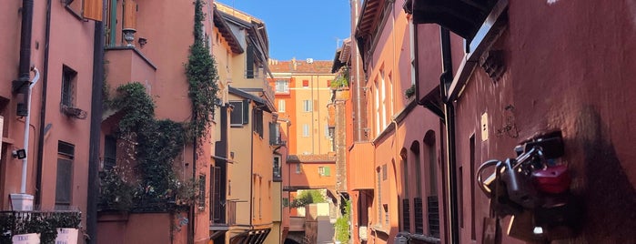 Canale di Reno is one of bologna.