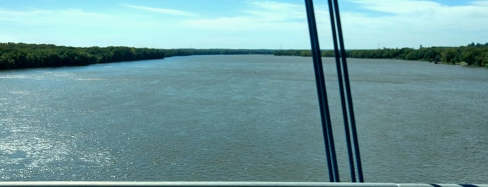 Mississippi River is one of Davenport, IA-Moline, IL (Quad Cities).