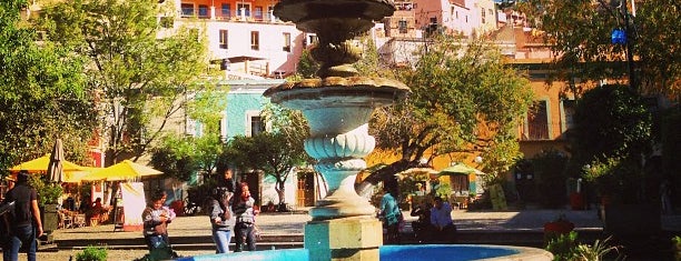 Plaza de San Fernando is one of Posti che sono piaciuti a Jay.