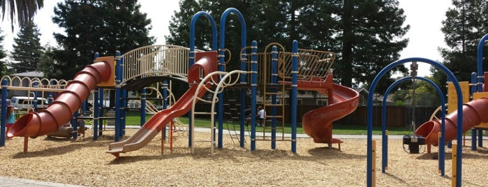 Palm Park is one of Parks & Playgrounds (Peninsula & beyond).