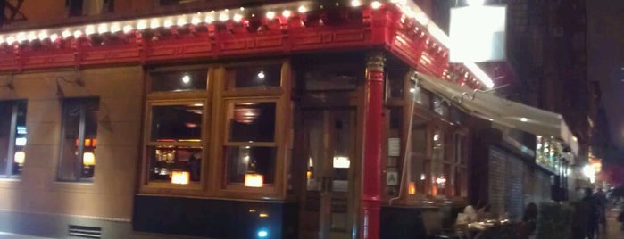 Onieal's Grand Street Bar & Restaurant is one of Libations.