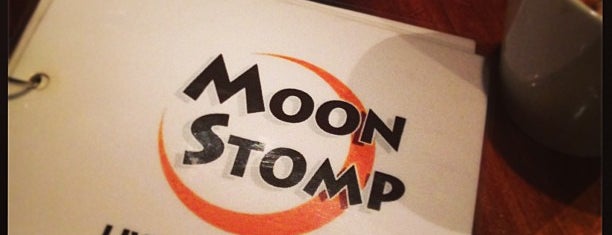 MoonStomp is one of Live Spots.