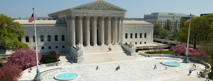 Supreme Court of the United States is one of Sites of Capitol Hill.