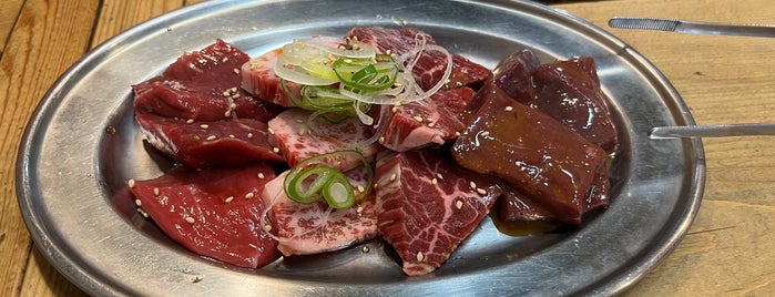 天竜 元横山店 is one of 肉.