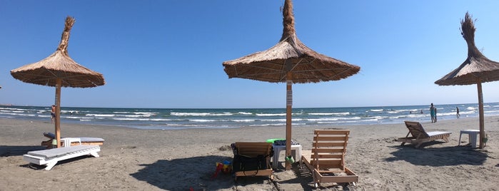 Kazeboo Beach is one of Must-visit->Mamaia🎀.