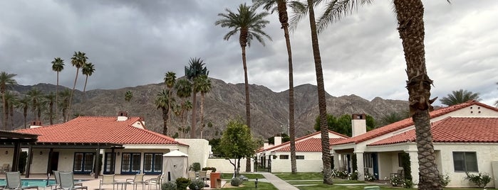 La Quinta Resort & Club, Curio Collection by Hilton is one of Palm Springs, CA.