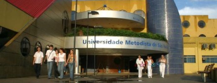 Universidade Metodista de São Paulo is one of Fernandaさんのお気に入りスポット.