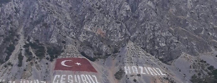 Eğirdir Askeri lojmanlar is one of สถานที่ที่ Cenk ถูกใจ.