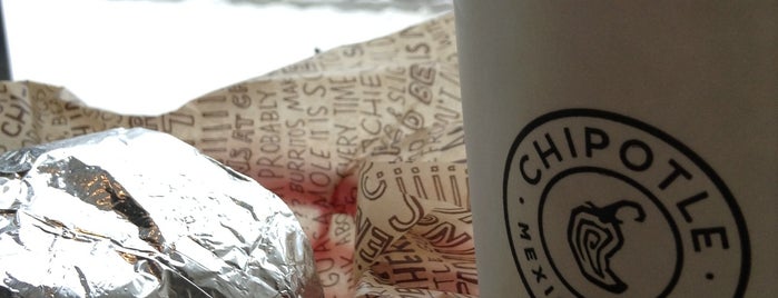 Chipotle Mexican Grill is one of Gunnar : понравившиеся места.