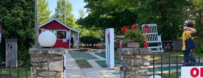 The Red Putter is one of Door County - Things To Do.