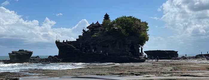 Pura Pesimpangan Luhur Tanah Lot is one of Bali.