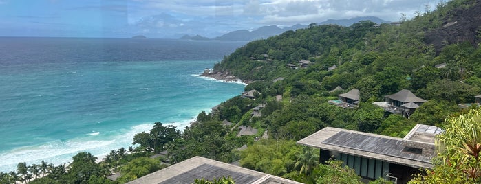 Four Seasons Spa is one of Maldives - Seychelles - Ile Maurice.