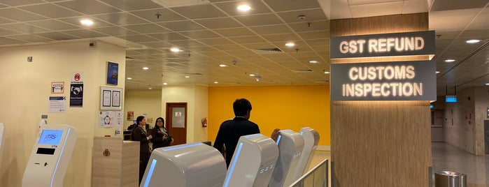 GST Refund Terminal 2 is one of Tempat yang Disimpan S.