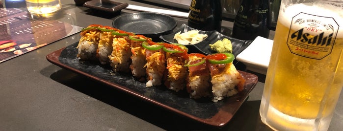 Hanabi Sushi & Rolls is one of Tempat yang Disimpan Lizzie.