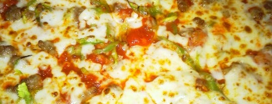 Papa John's Pizza is one of Posti che sono piaciuti a Brownstone Living NYC.