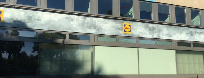 Lidl is one of Chesterさんのお気に入りスポット.