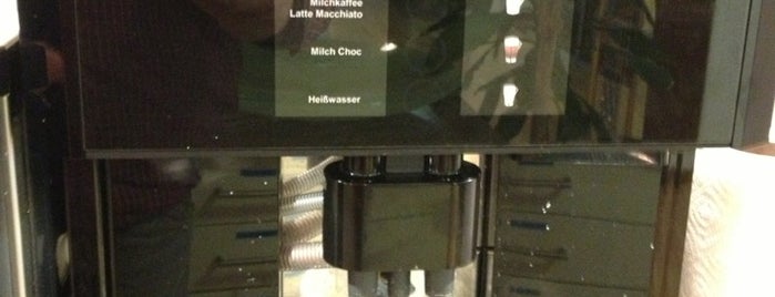 Isobar Coffee Machine is one of Arbeit.