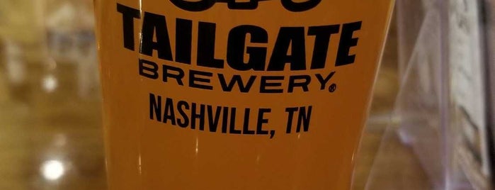 TailGate Brewery East Nashville is one of Locais curtidos por Mike.