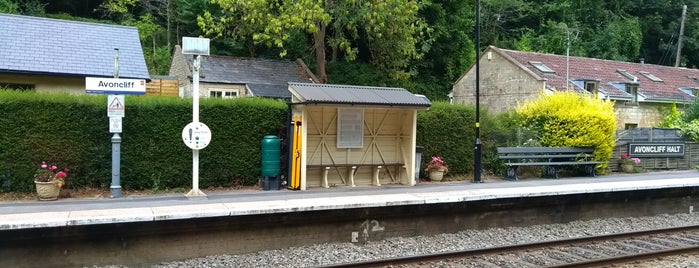 Avoncliff Railway Station (AVF) is one of Dads.