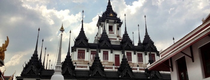 Wat Ratchanatdaram is one of Bangkok.
