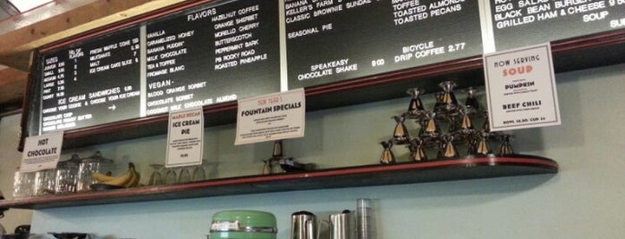 The Ice Cream Bar Soda Fountain is one of Chris' SF Bay Area To-Dine List.