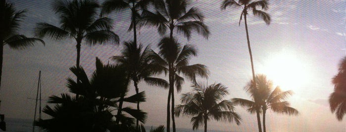 Waikīkī Beach is one of Oahu To Do List.