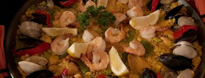 La Paella is one of Places To Try.