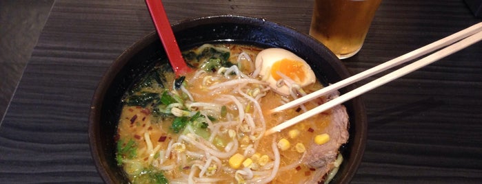 Ramen shop is one of A comer y a beber.