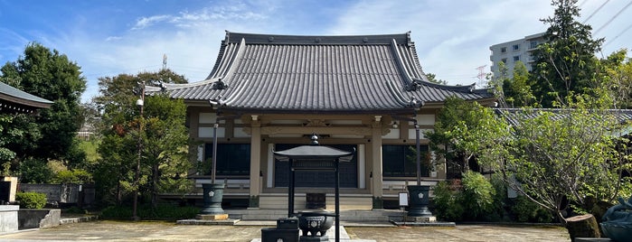 吉祥院 明王寺 is one of 東国花の寺百ヶ寺.