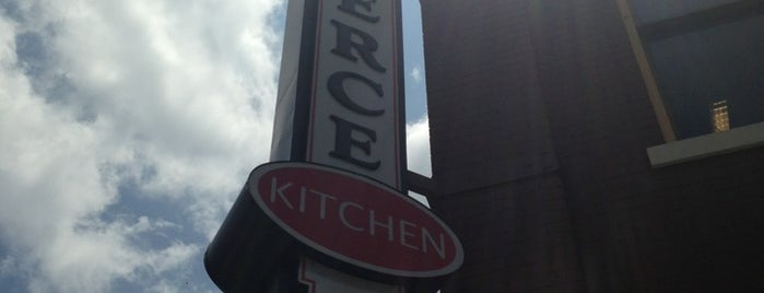 Commerce Kitchen is one of Lugares guardados de Alan.