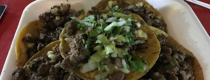 TRracos - Tacos De Trompo is one of Poncho : понравившиеся места.