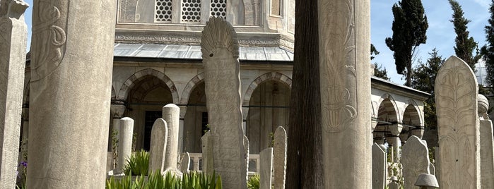 Kanuni Sultan Süleyman Türbesi is one of Istanbul.