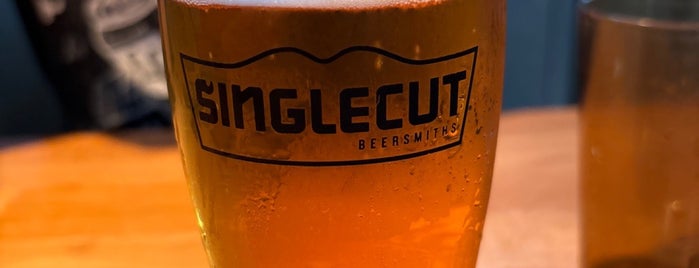 SingleCut Beersmiths is one of Covid Dating Bars.