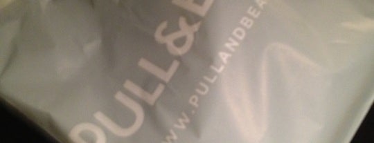 Pull & Bear is one of Favoritos!.