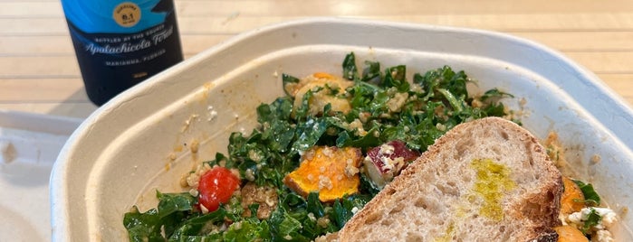 sweetgreen is one of DC Veg.