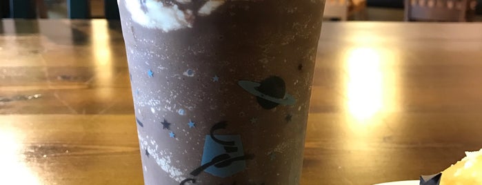 Caribou Coffee is one of Samさんのお気に入りスポット.