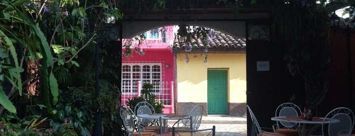 Casa Gabriela Hotel Garden & Restaurant is one of Hoteles en Copan Ruinas.