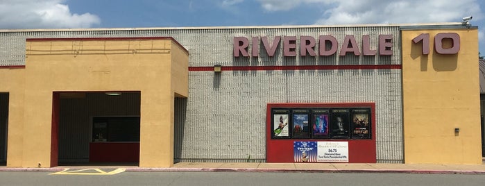 Riverdale 10 VIP Cinema is one of Tempat yang Disukai Michelle.