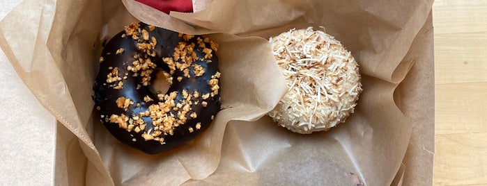 Blue Star Donuts is one of Doughnuts!.