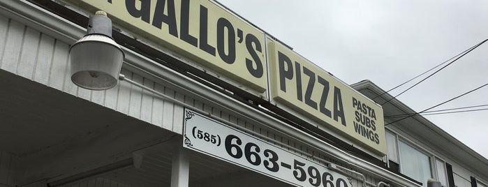 Gallo's Pizza & Subs is one of rochesternypizza.blogspot.com.