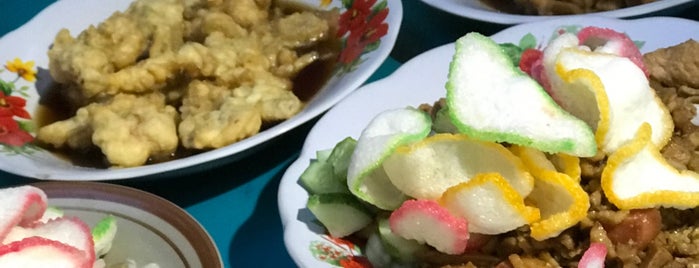 Warung Gaul is one of Dinner.