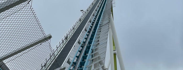 Fury 325 is one of Charlotte.